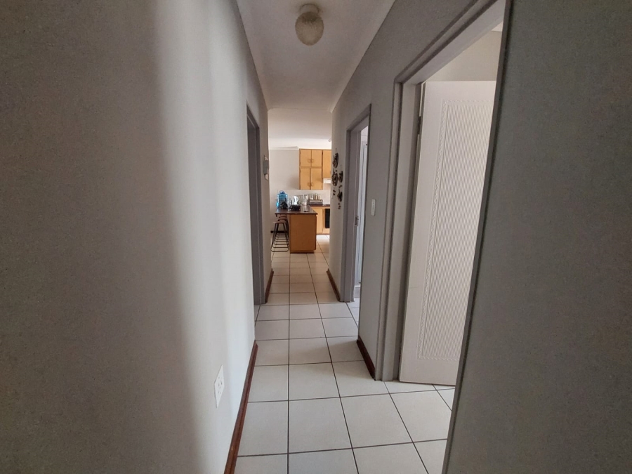 3 Bedroom Property for Sale in Kannoniers Park North West